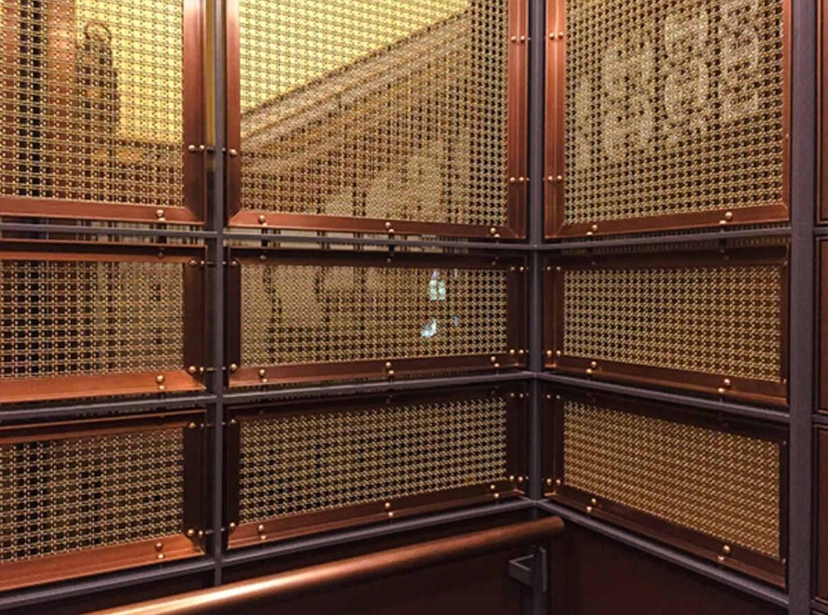 Wave type fence